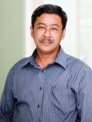 Drs. HARMADI MM