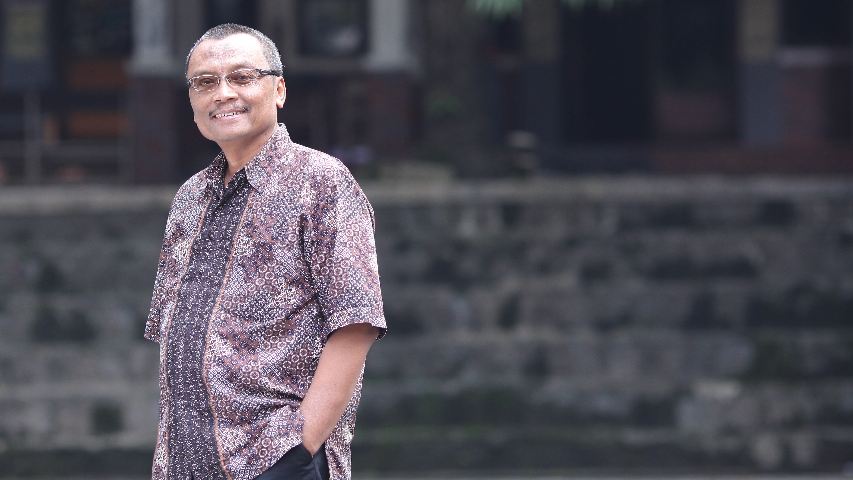 Drs. EKO ARIEF SUDARYONO M.Si, Ak